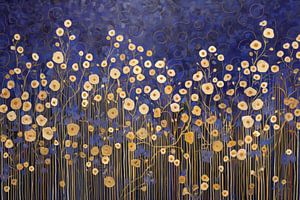 Goldene Blumen gegen einen blauen Himmel