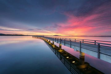 Morgenröte an der Seebrücke von Denis Marold