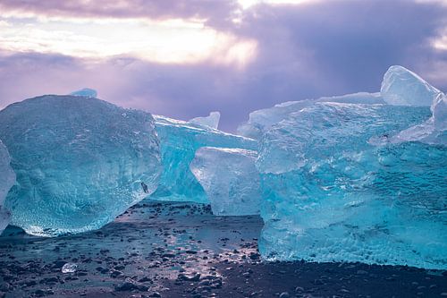 Diamantstrand bei Jökulsárlón, Island.