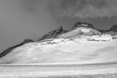 Unendliche Ruhe in den Schweizer Alpen von Romy hurkmans