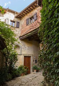 Tuscany Street