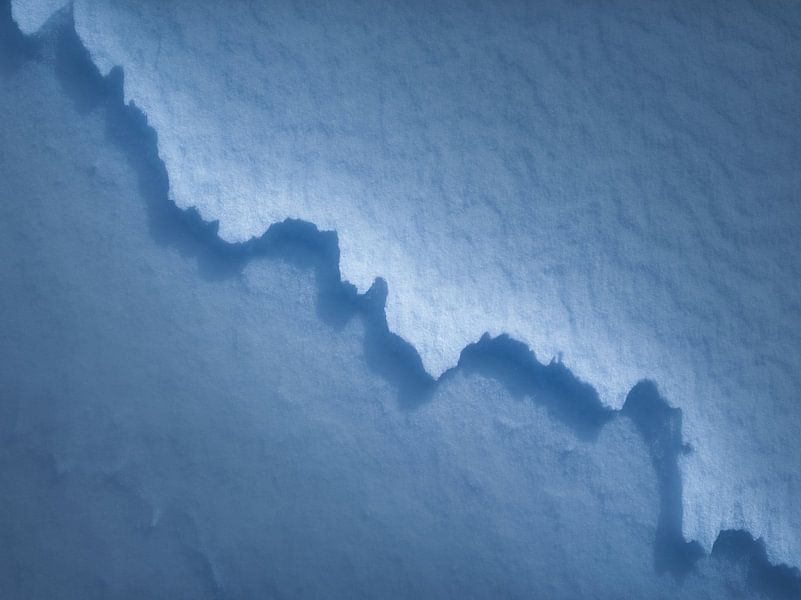 Trend – Wind Pattern in Fresh Snow by Daniel Laan