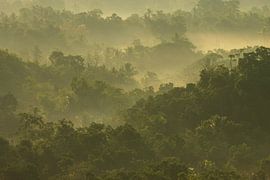 Une matinée mystique dans les Chocolate Hills sur Sebastian Stef