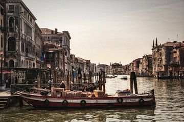 Canal Grande in Venice by Rob Boon