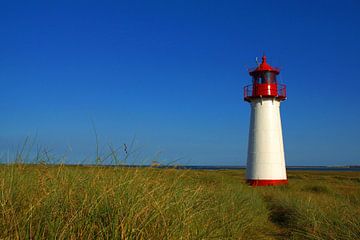 Lighthouse at Ellenbogen on Sylt by Matthias Stolt