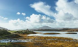 Friedliche, verlassene Orte in Schottland. Torfmoore, Sauergräser, überschwemmte Feuchtgebiete mit geringer Vegetation. von Jakob Baranowski - Photography - Video - Photoshop