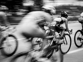 Triathlon Hamburg Rennradfahrer - Ironman Sport Läuferin Olympia Fahrrad Rennrad von Der HanseArt