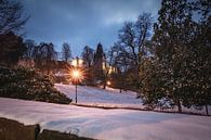 Het kasteel in Bad Bentheim in het blauwe uur van Edith Albuschat thumbnail