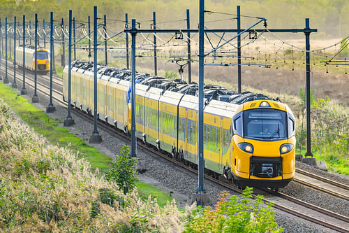 Intercity-Zug (ICNG) der Niederländischen Eisenbahn