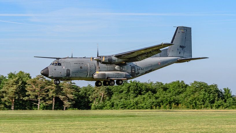 Landing Armée de l&#039;Air C-160 Transall. by Jaap van den Berg