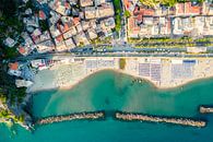Italian beach from above (Moneglia) by Thomas Bartelds thumbnail