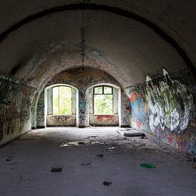 Fort de la Chartreuse - Barrel vaults and graffiti von Sasha Lancel