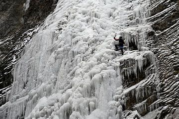 Ice climbing by artpictures.de