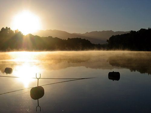 Lake Manapouri by Gert-Jan Siesling