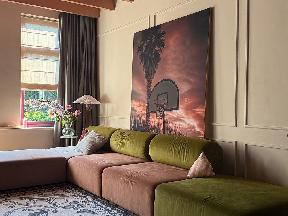 Basketball in Palm Springs V2  by Daniel Rüttinger 