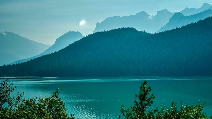 Lake Minnewanka van Henriëtte Wanders