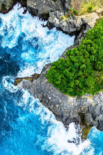 Aerial Summer – Falaises de Nusa par Philippe HUGONNARD