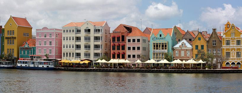 Handelskai Willemstad Curacao von Jolanda van Eek en Ron de Jong