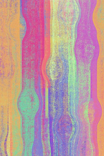 Vertical, cheerful colours by Liv ter Riet