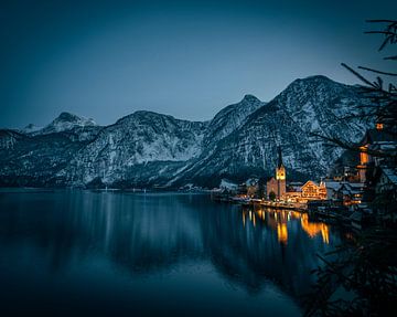Abend in Hallstatt am See in Österreich von Patrick Groß