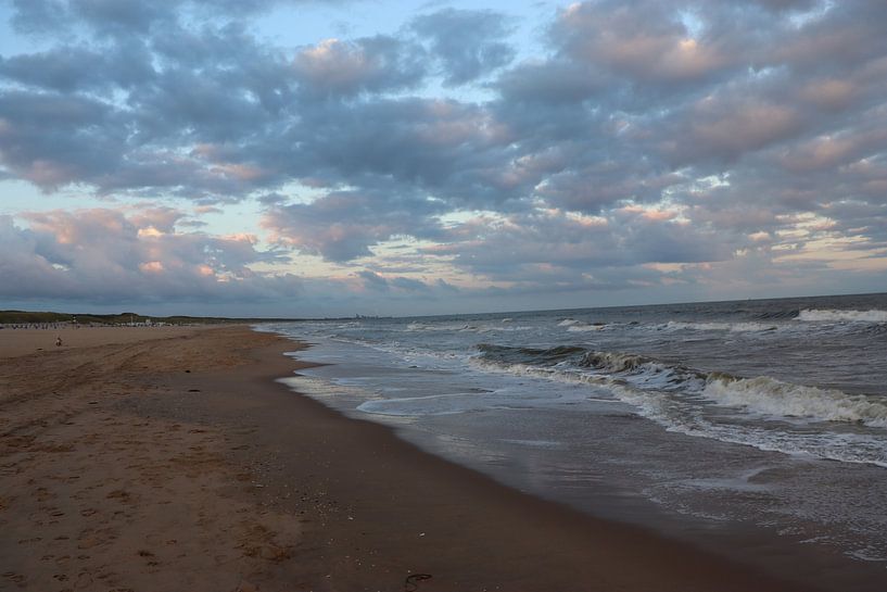 The Quiet Between Tides by jpgriffintheauthor