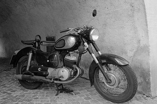 Puch motorfiets van Berthold Ambros