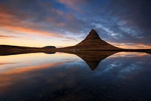 Kirkjufell, Island von Sven Broeckx
