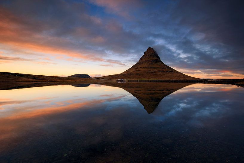 Kirkjufell, IJsland van Sven Broeckx