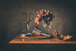 Stilleven druiven van Monique van Velzen