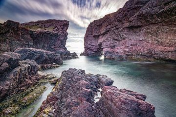 Pont naturel de Tickle Cove (Terre-Neuve).