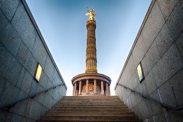 Siegessäule Berlin by Mark Bolijn