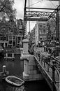 Oranjebrug  Amsterdam van Peter Bartelings thumbnail