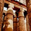Portique du temple de Karnak à Louxor en Égypte sur Dieter Walther