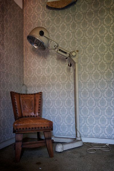 Urbex still life by Carola Schellekens