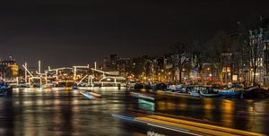 Lean Brug Amsterdam de nuit sur Sabine Wagner