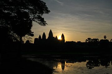 Sunrise over Angkor Wat Temple by Levent Weber