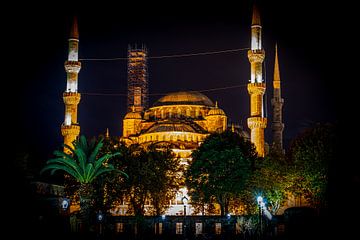 Sultan Ahmed Mosque by Oguz Özdemir