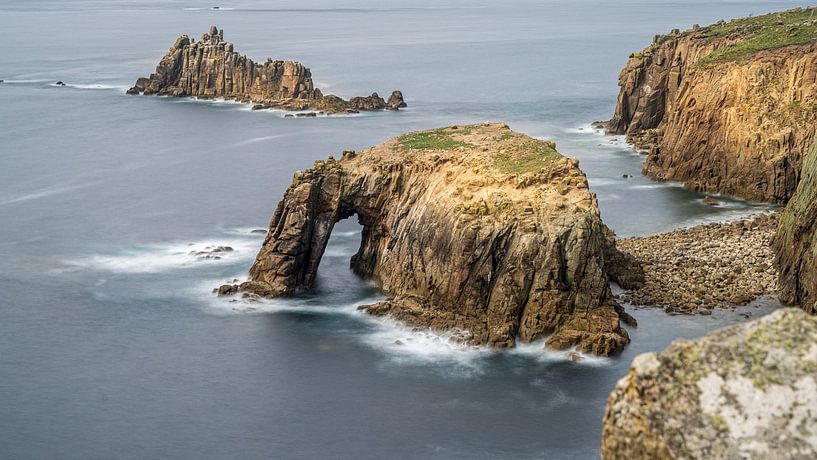Mamut in cornwall? by Guy Lambrechts Photography