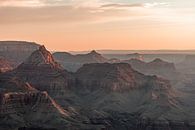 Grand Canyon - Het eerste licht (HighRes) van Remco Bosshard thumbnail