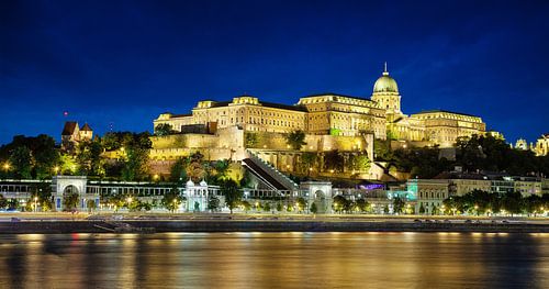 Palais du Château (Budavári Palota en hongrois), également appelé Château de Budapest