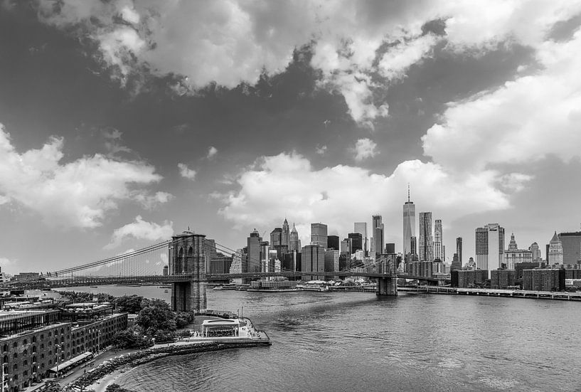 Downtown Manhattan by Ivo de Rooij