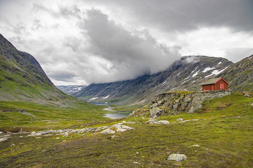 Verlaten in het Geirangerfjord van Corine Maas