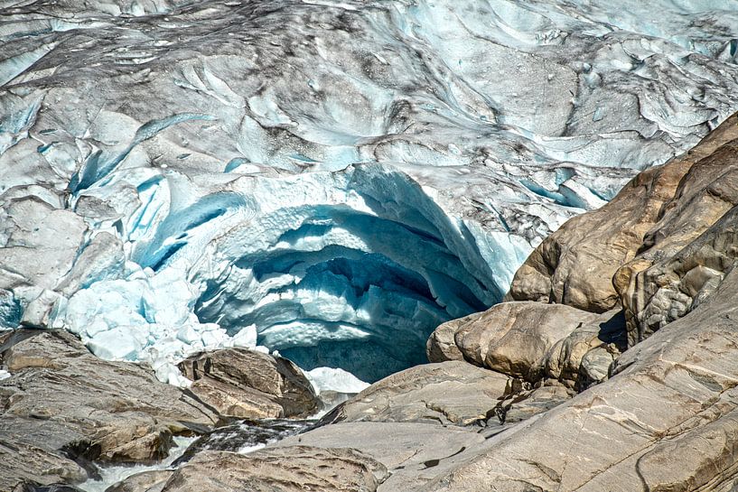 jostedalsbreen by Stefan Havadi-Nagy