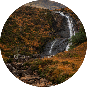 Allt Mhic Mhoirein waterfall, Isle of Skye van Gerben van Buiten