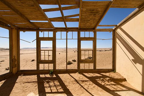 De woestijn pakt terug