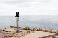Ferngläser an der französischen Küste von Evelien Oerlemans Miniaturansicht