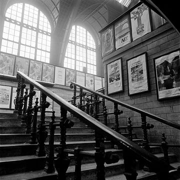 Gare centrale d'Anvers sur Raoul Suermondt
