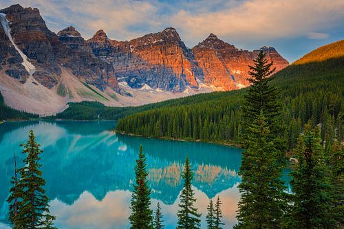 Zonsopkomst Moraine Lake, Canada van Henk Meijer Fotografie