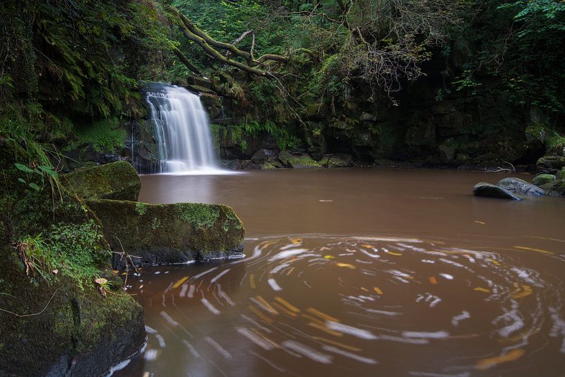 Wervelend Water par Raoul Baart