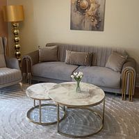 Klantfoto: Abstract schilderij in beige en goud – Textuurkunst van Joriali Abstract, op canvas